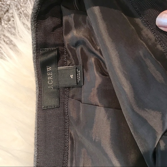JCrew Gray Flannel Ruffle Skirt Size 4 - Picture 3 of 7